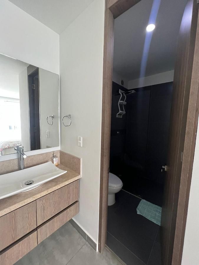 Apartamento Hermoso Con Vista Al Mar Y Salida Directa A La Playa