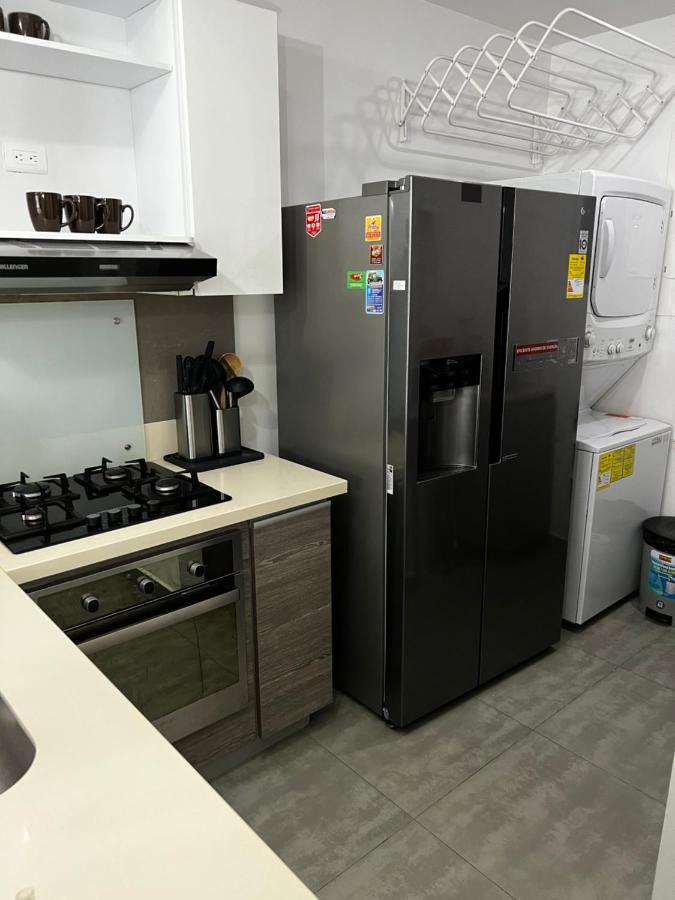 Hermoso Con Vista Al Mar Y Salida Directa A La Playa Apartamento Cartagena