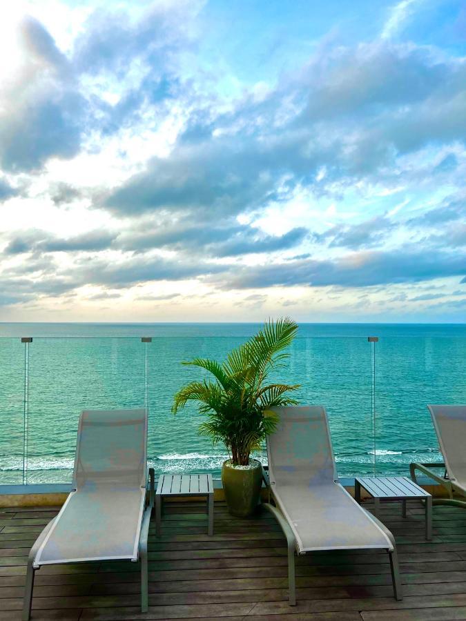 Apartamento Hermoso Con Vista Al Mar Y Salida Directa A La Playa