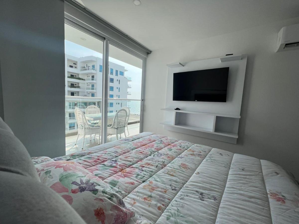 Apartamento Hermoso Con Vista Al Mar Y Salida Directa A La Playa *